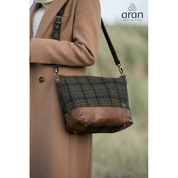 model with aran woolen mills green erin check tote bag