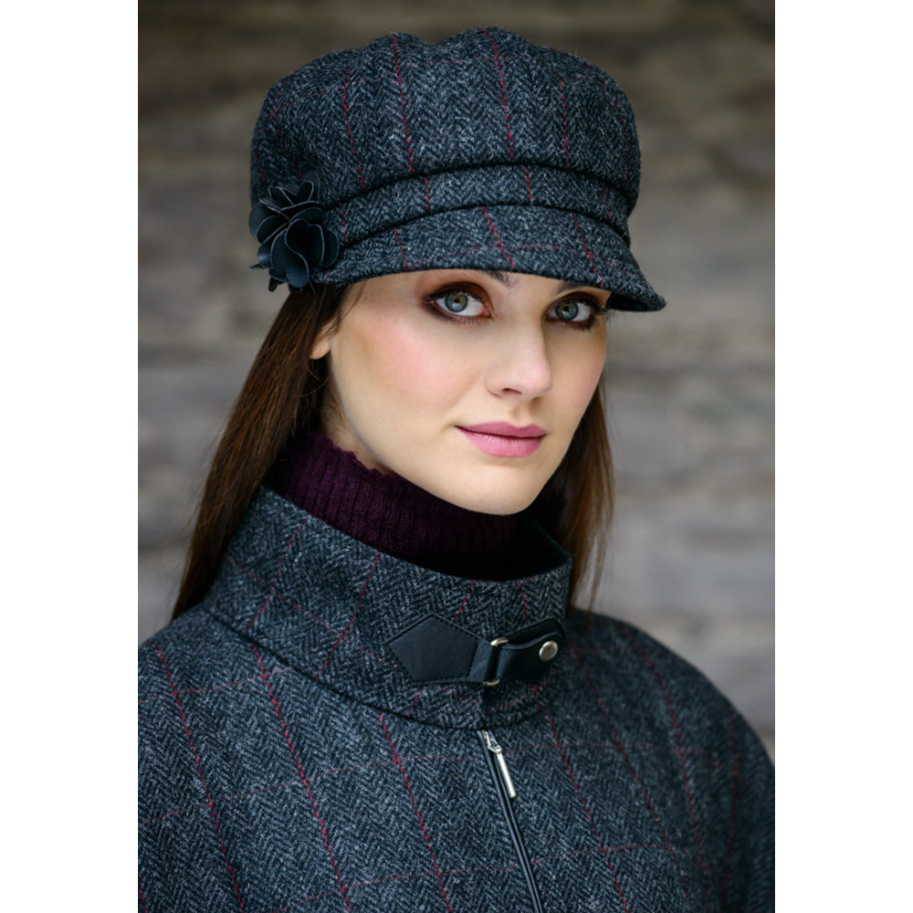 model of color 31 ladies newsboy cap by mucros weavers