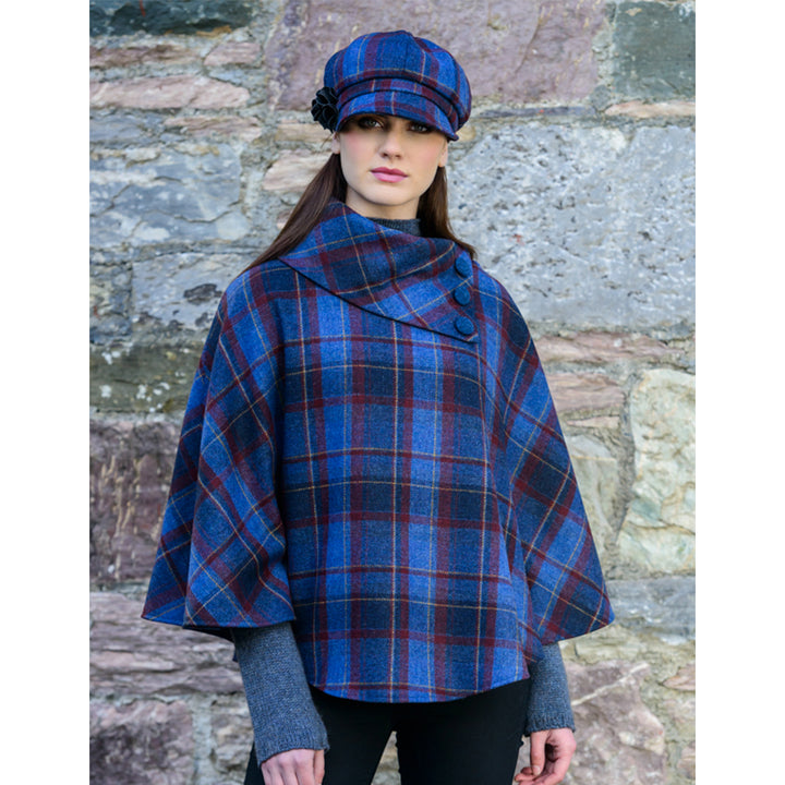 model of color 972 ladies newsboy cap by mucros weavers