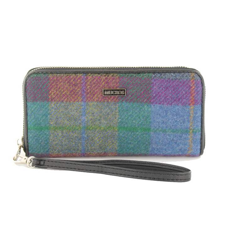 front of tweed wallet color 736 by mucros weavers
