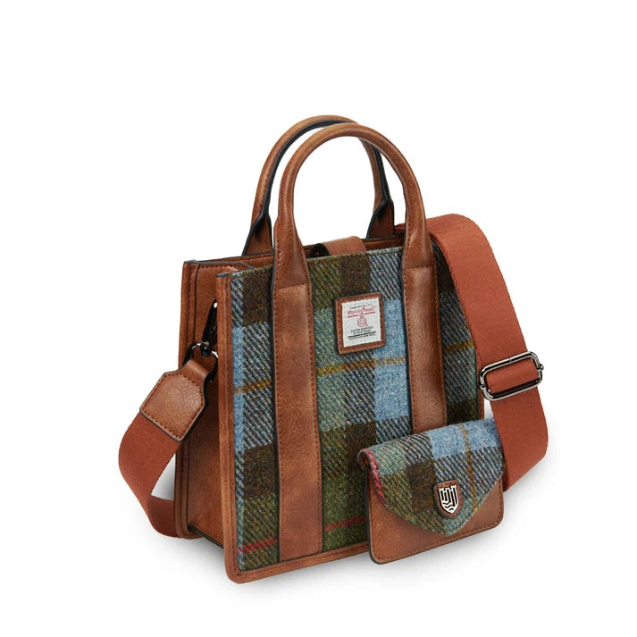 Islander® The Medium Tobi Tote