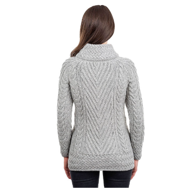 Ladies Turtleneck Ribbed Cable Knit Sweater