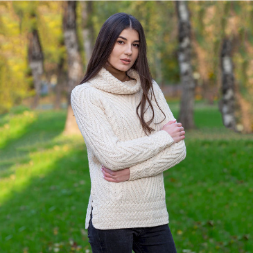 Ladies Turtleneck Ribbed Cable Knit Sweater