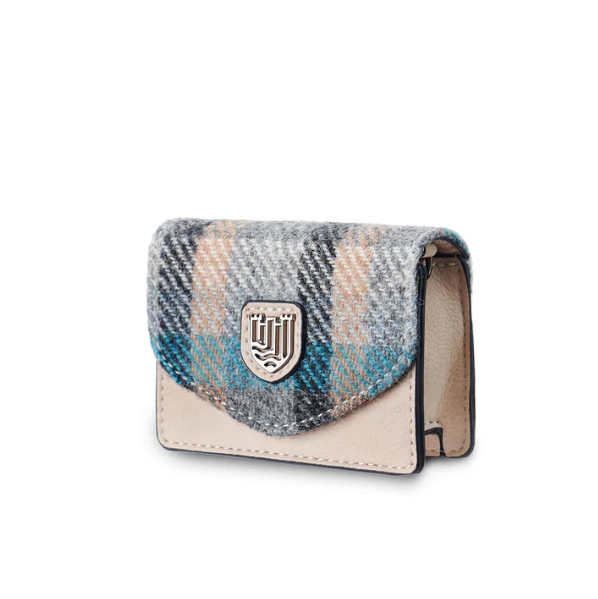 Islander® The Card Case