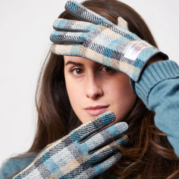 Islander® Ladies Gloves with Harris Tweed®