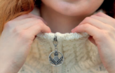 Ladies Thistle Knit Poncho - Gretna